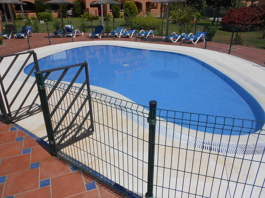 Hacienda Del Sol Apartment Estepona Exteriér fotografie